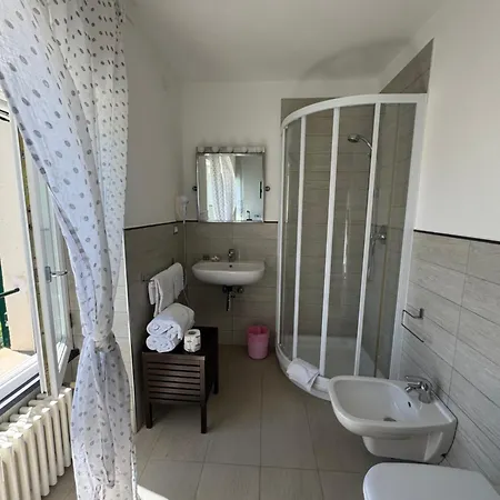 Affittacamere Pzeta Guest house Vernazza