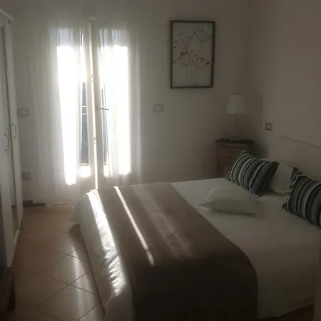 Affittacamere Pzeta Guest house Vernazza
